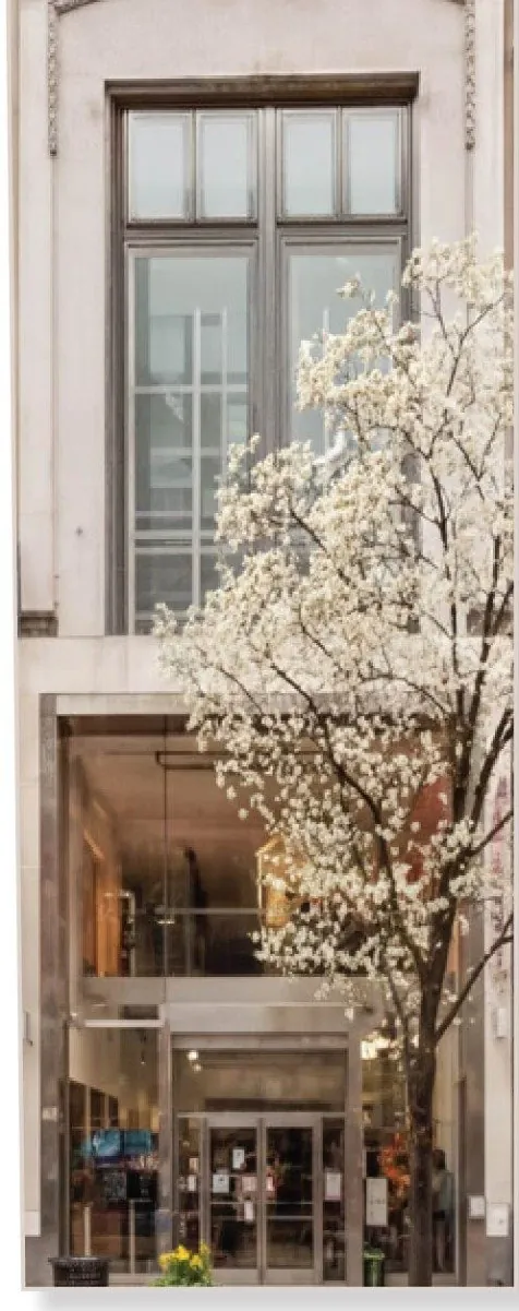 The facade and ground floor of 11 West 34th Street, the building Masjid Ar-Rahman is purchasing